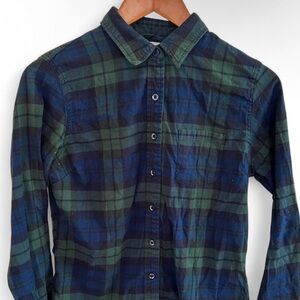 Weatherproof Plaid Button-Down Shirt in Green and Blue